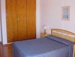 Imagen de la habitación del Hotel Apartamentos Venecia. Foto 2