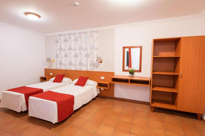Imagen de la habitación del Hotel Apartamentos Villa Gomera. Foto 7
