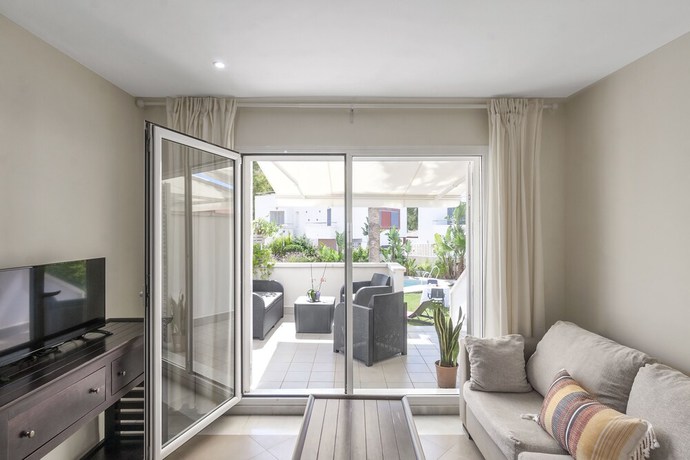 Imagen de la habitación del Hotel Apartamentos Villazul La Buganvilla. Foto 9