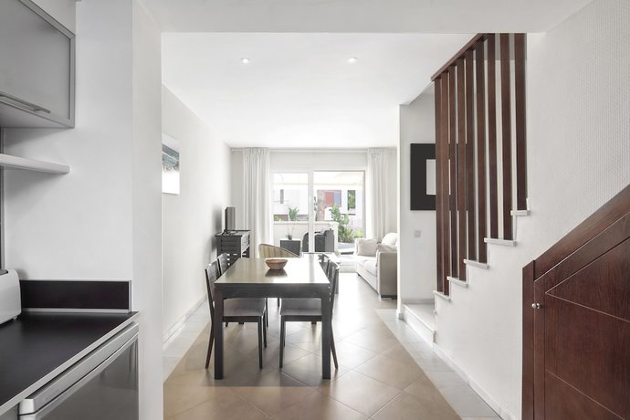 Imagen de la habitación del Hotel Apartamentos Villazul La Buganvilla. Foto 10