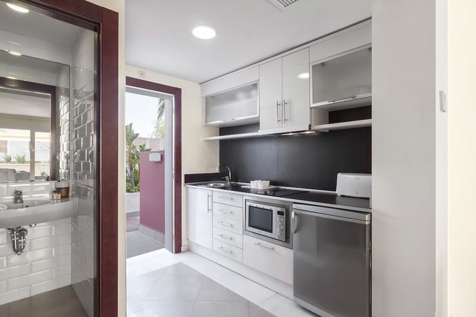 Imagen de la habitación del Hotel Apartamentos Villazul La Buganvilla. Foto 17