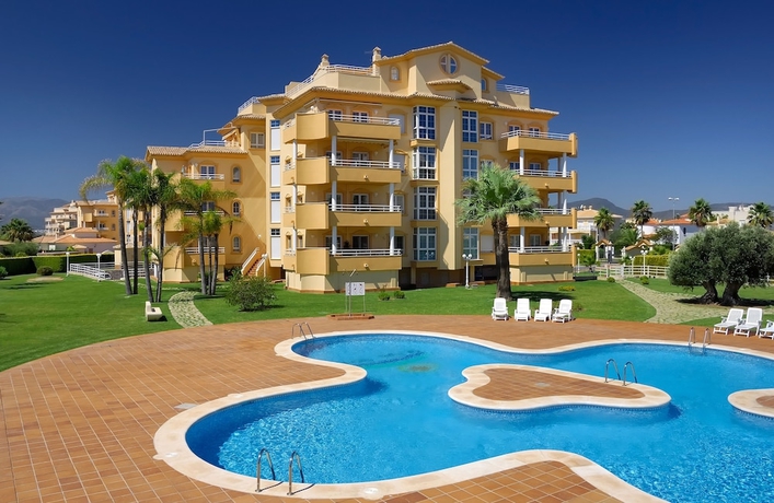 Imagen de la habitación del Hotel Apartamentos y Villas Oliva Nova Golf. Foto 13