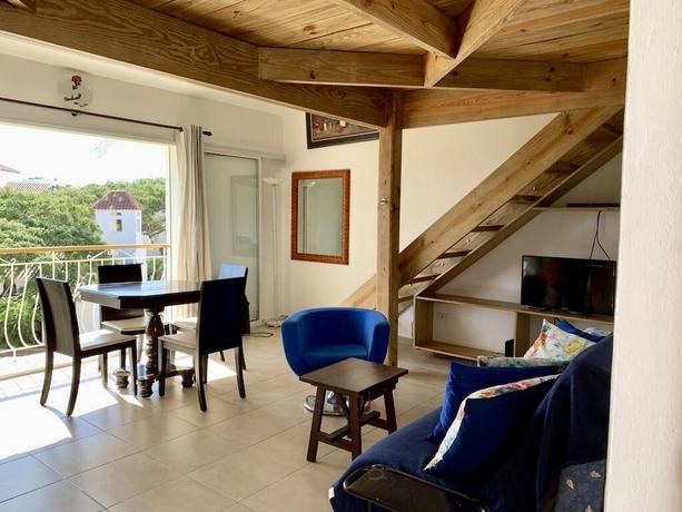 Imagen de la habitación del Hotel Apartaments At Cadaques Caribe. Foto 6