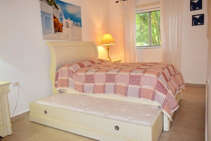 Imagen de la habitación del Hotel Apartaments At Cadaques Caribe. Foto 12