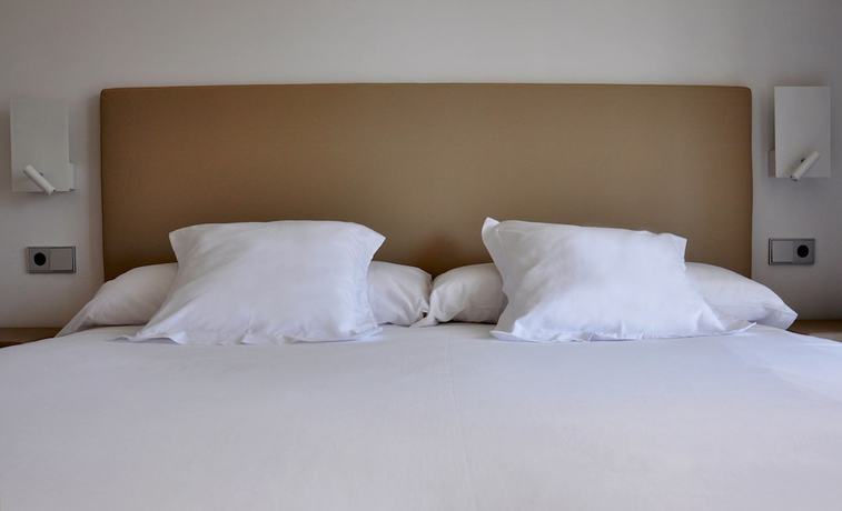 Imagen de la habitación del Hotel Apartaments B-Llobet Sun and Confort. Foto 6