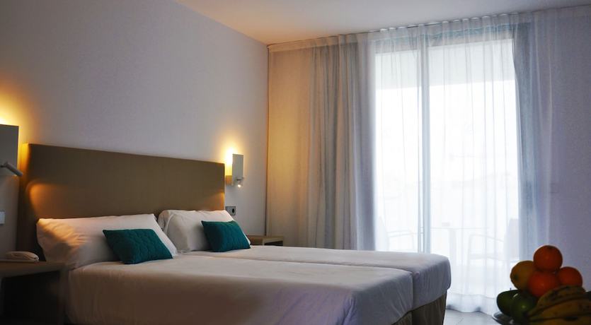 Imagen de la habitación del Hotel Apartaments B-Llobet Sun and Confort. Foto 16