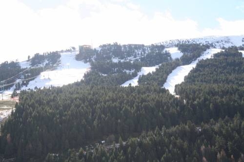 Imagen general del Hotel Apartaments Casa Vella Popaire. Foto 10