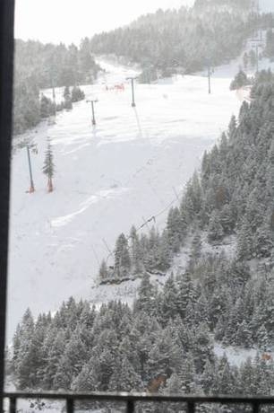 Imagen general del Hotel Apartaments Casa Vella Popaire. Foto 13