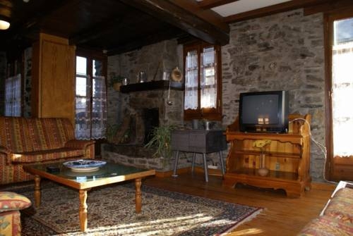 Imagen general del Hotel Apartaments Casa Vella Popaire. Foto 24