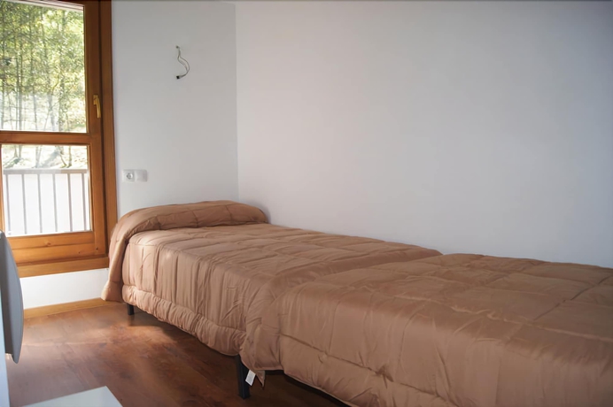Imagen de la habitación del Hotel Apartaments Els Esquiadors. Foto 6