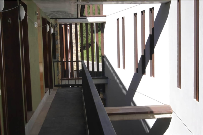 Imagen de los interiores del Hotel Apartaments Els Esquiadors. Foto 18