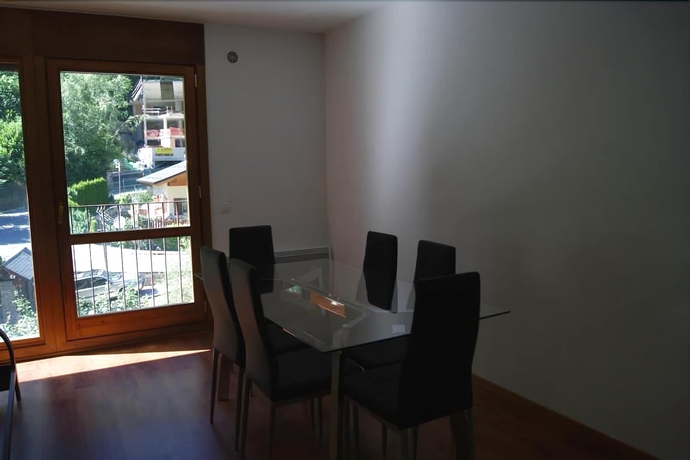 Imagen de la habitación del Hotel Apartaments Els Esquiadors. Foto 9