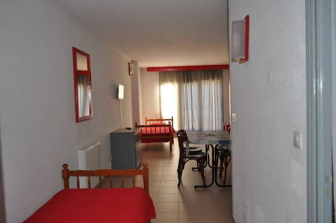 Imagen general del Hotel Apartaments Inter Esqui. Foto 1