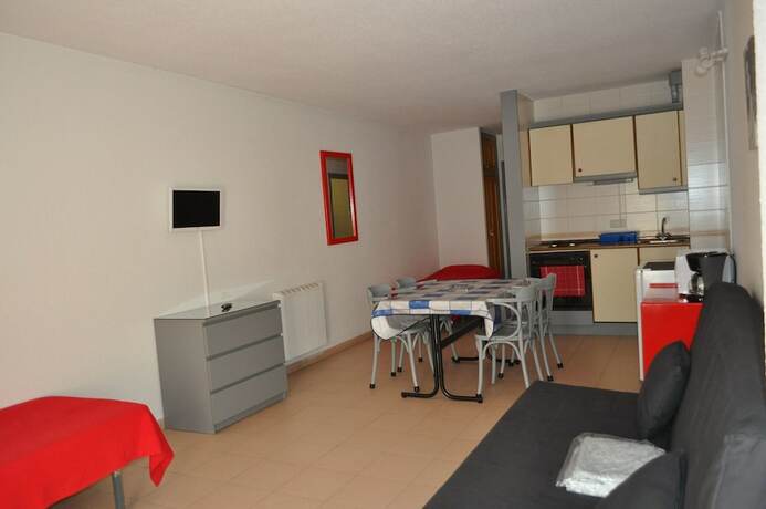 Imagen general del Hotel Apartaments Inter Esqui. Foto 5