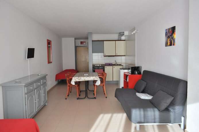 Imagen general del Hotel Apartaments Inter Esqui. Foto 6