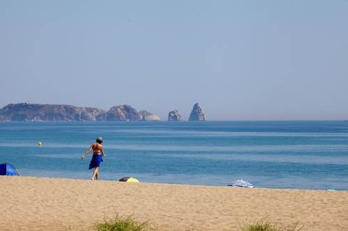 Imagen general del Hotel Apartaments Les Dunes. Foto 3