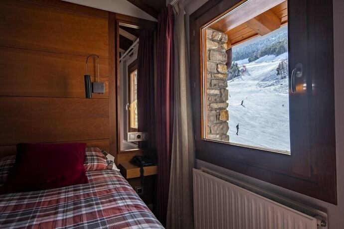 Imagen general del Hotel Apartaments Nordic. Foto 10