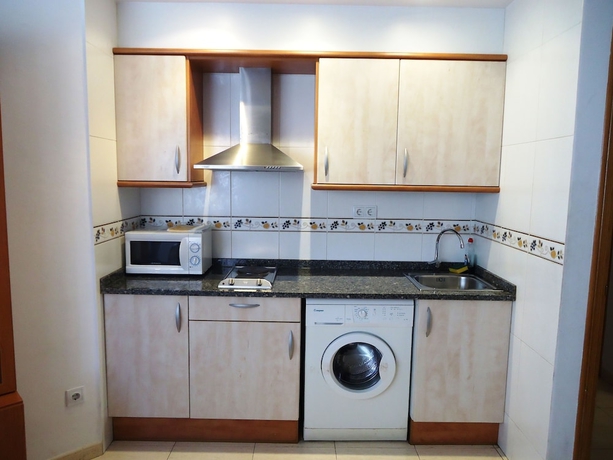 Imagen de la habitación del Hotel Apartaments Playas Centro. Foto 5