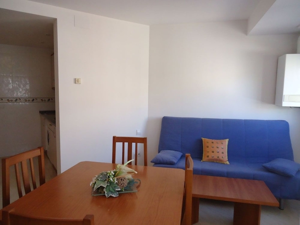 Imagen de la habitación del Hotel Apartaments Playas Centro. Foto 10