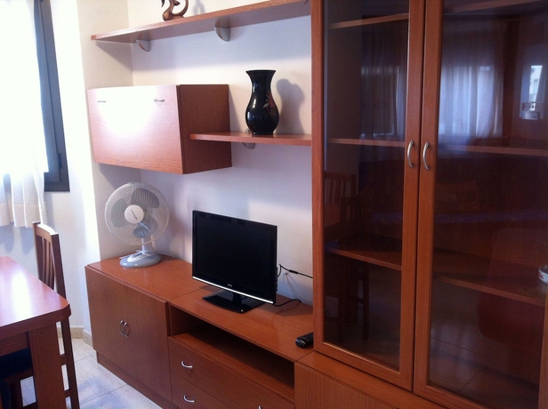 Imagen de la habitación del Hotel Apartaments Playas Centro. Foto 15