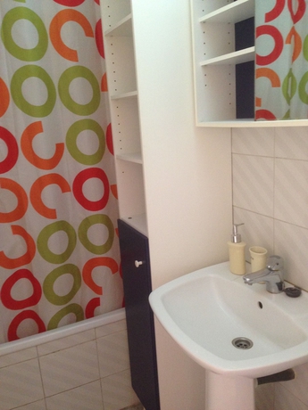 Imagen de la habitación del Hotel Apartaments Playas Fenals. Foto 4