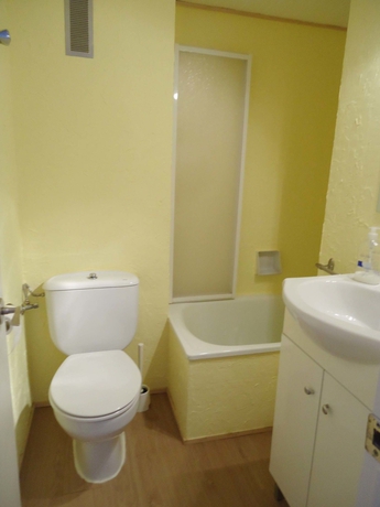 Imagen de la habitación del Hotel Apartaments Playas Fenals. Foto 5