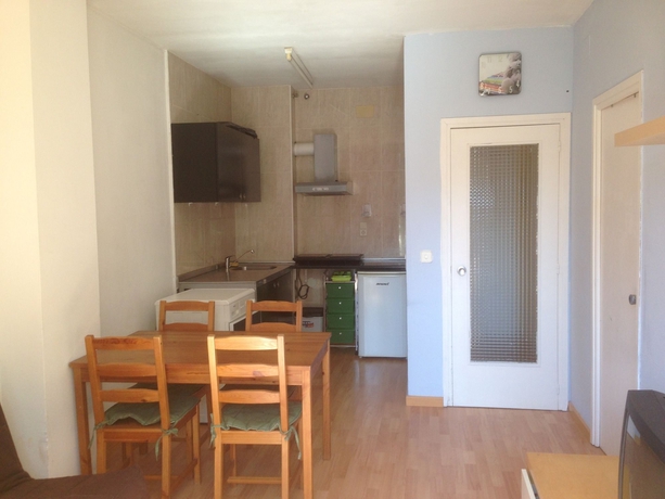 Imagen de la habitación del Hotel Apartaments Playas Fenals. Foto 6