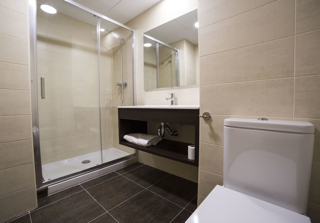 Imagen de la habitación del Hotel Apartaments Ponent. Foto 8