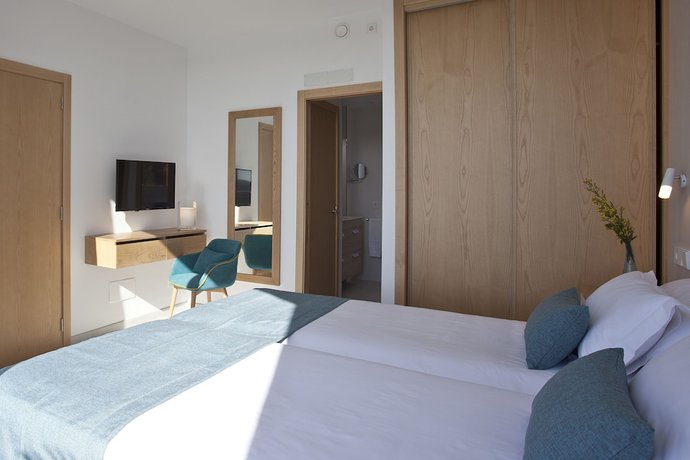 Imagen de la habitación del Hotel Apartaments Posidonia. Foto 3