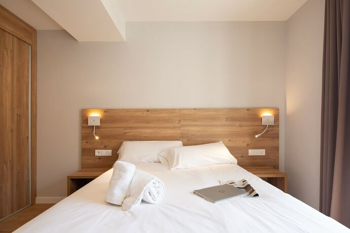 Imagen de la habitación del Hotel Apartaments Rambla 68. Foto 13