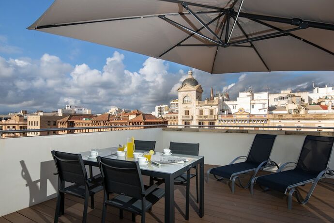 Imagen de la habitación del Hotel Apartaments Rambla 68. Foto 20