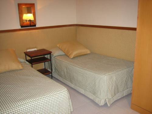 Imagen de la habitación del Hotel Apartaments Sant Jordi Girona 97. Foto 12