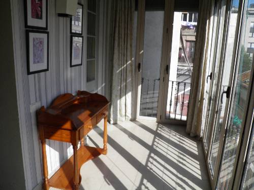 Imagen de la habitación del Hotel Apartaments Sant Jordi Girona 97. Foto 14