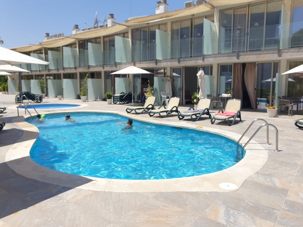 Imagen de la piscina del Hotel Apartaments Ses Dàlies. Foto 17