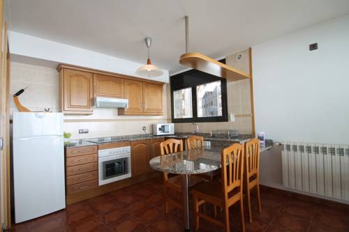 Imagen general del Hotel Apartaments Ski-Golf. Foto 12