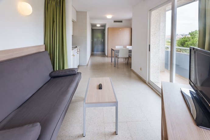 Imagen de los interiores del Hotel Apartaments Solmar. Foto 12