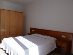 Imagen de la habitación del Hotel Apartaments Tropic. Foto 3