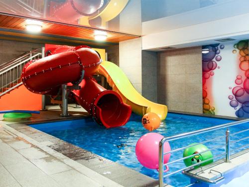 Imagen general del Hotel Apartamenty Marina Jastrzębia G&oacute;ra. Foto 3