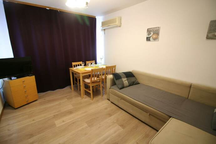 Imagen general del Hotel Apartamenty Varsovie Chmielna. Foto 10