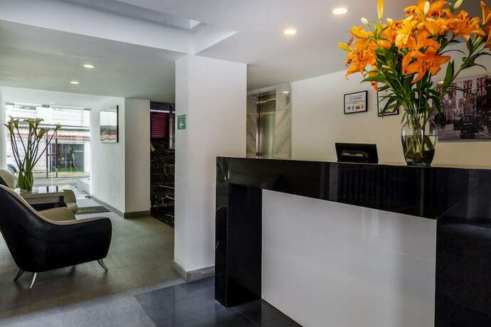Imagen general del Hotel Apartasuite Edificio Monir. Foto 9
