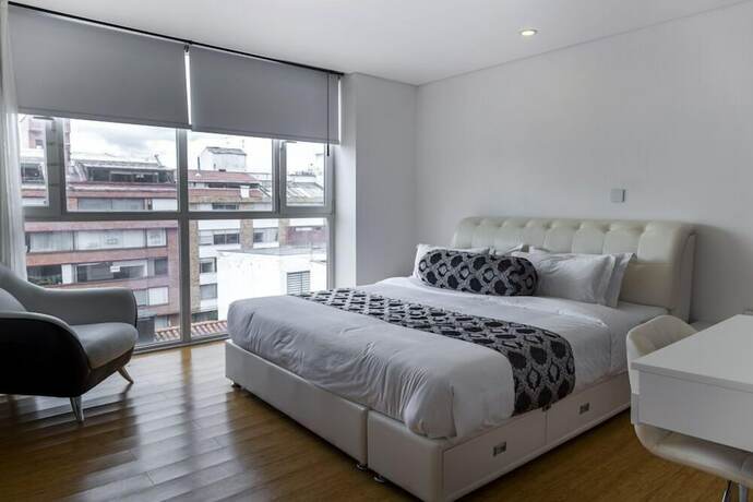 Imagen general del Hotel Apartasuite Edificio Monir. Foto 13