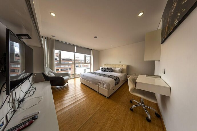 Imagen de la habitación del Hotel Apartasuite Edificio Monir. Foto 20