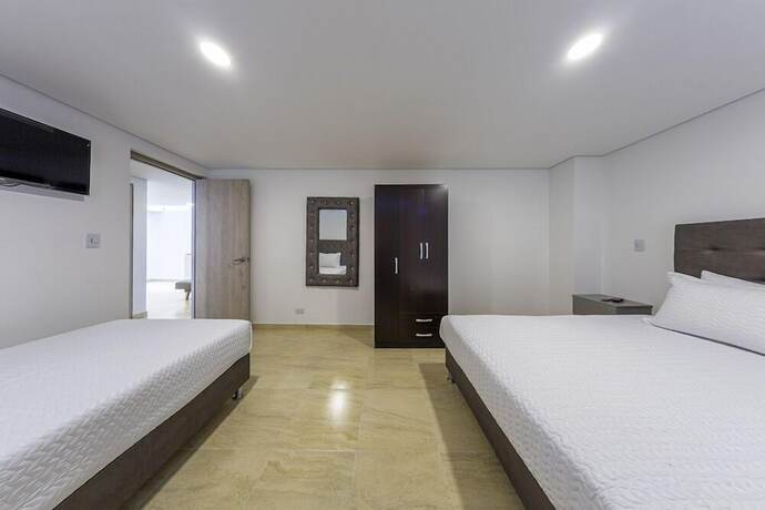 Imagen general del Hotel Apartasuite Galery FC. Foto 8