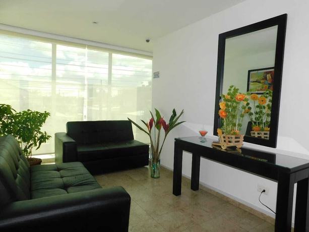 Imagen de la habitación del Hotel Apartasuites Business Center. Foto 8