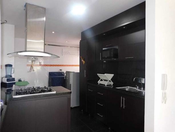 Imagen de la habitación del Hotel Apartasuites Business Center. Foto 10