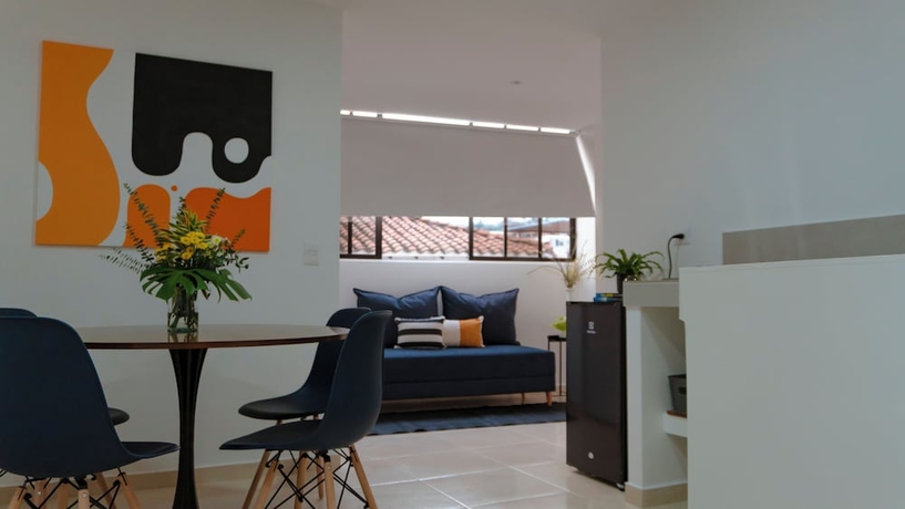 Imagen de la habitación del Hotel Apartasuites ISABEL. Foto 12