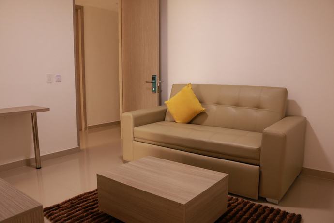 Imagen de la habitación del Hotel Apartasuites La Flora. Foto 14