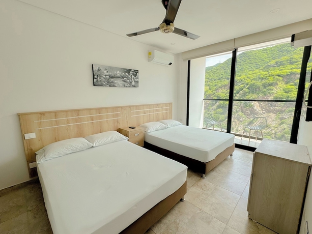 Imagen de la habitación del Hotel Apartasuites Vita 945 - By Bedviajes. Foto 3