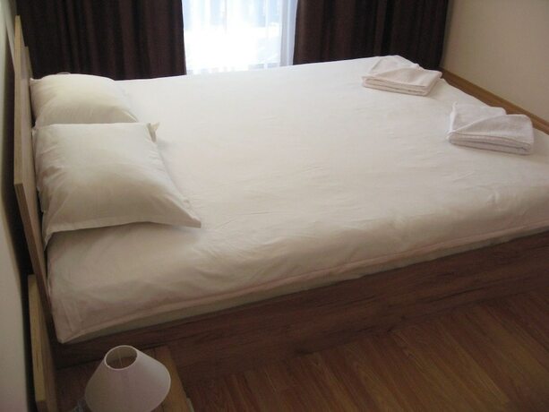 Imagen general del Hotel Apartcomplex Chateau Aheloy. Foto 2