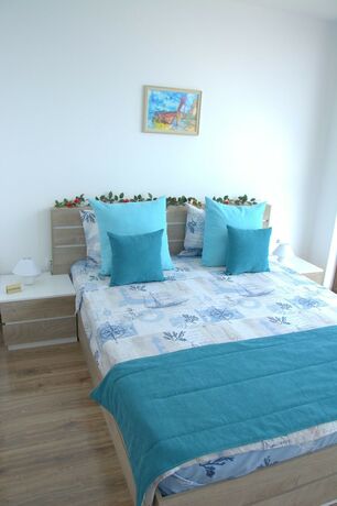 Imagen general del Hotel Apartcomplex Golden Bay. Foto 9